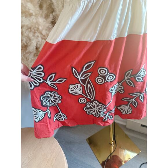 Anthropologie Lithe Embroidered Floral Dress Size 4 Red Retro 70s Pinup - Picture 5 of 10